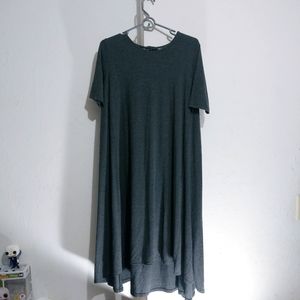 Hatch jersey knit dress
Size Small PETITE